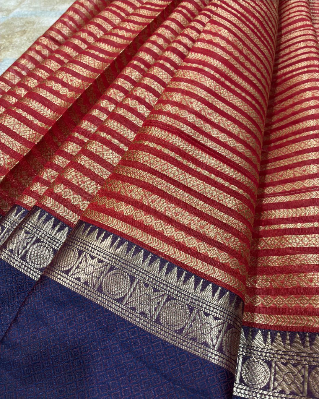 Red & Royal Blue Pattu Silk Saree with Gold Zari Pallu