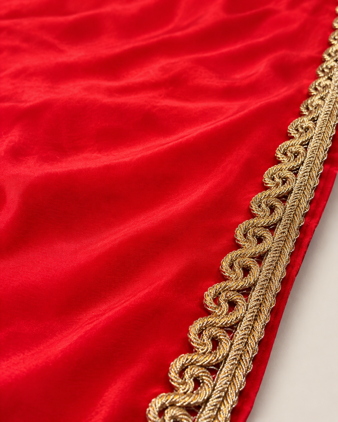 Fiesta Red Crepe Saree Crepe Saree with Gold Zari Border