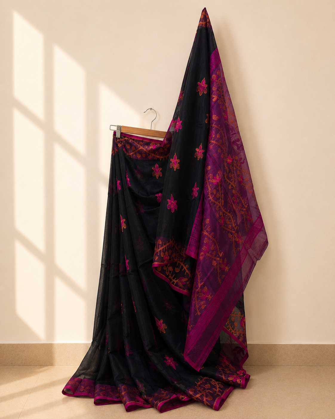 Resham Cotton Jamdani with Megenta Accent