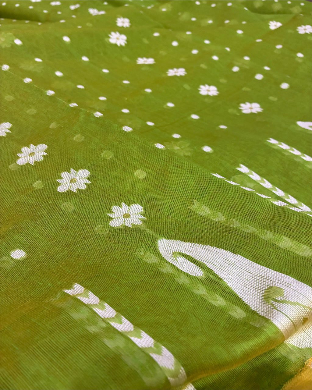 Jamdani Butta Saree