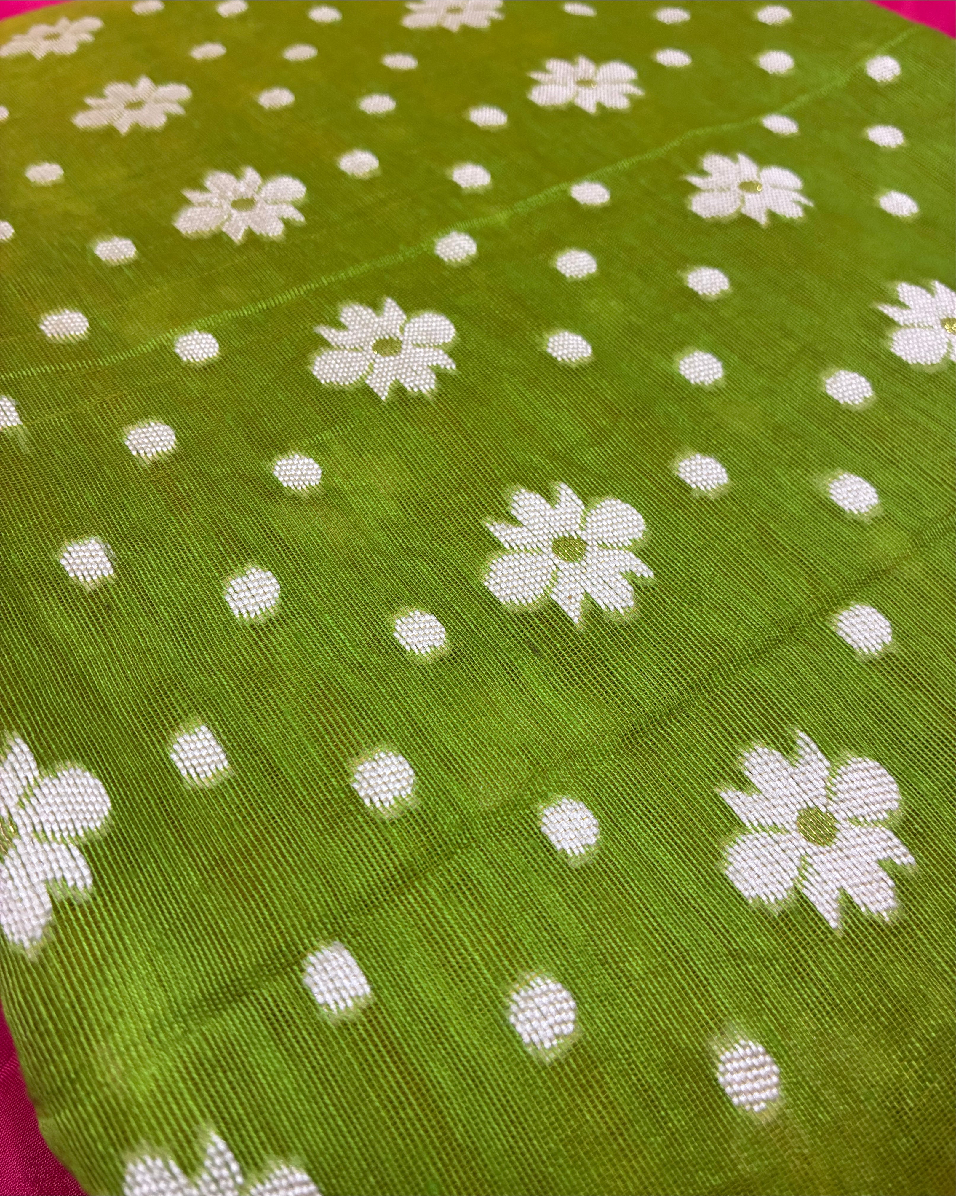 Jamdani Butta Saree