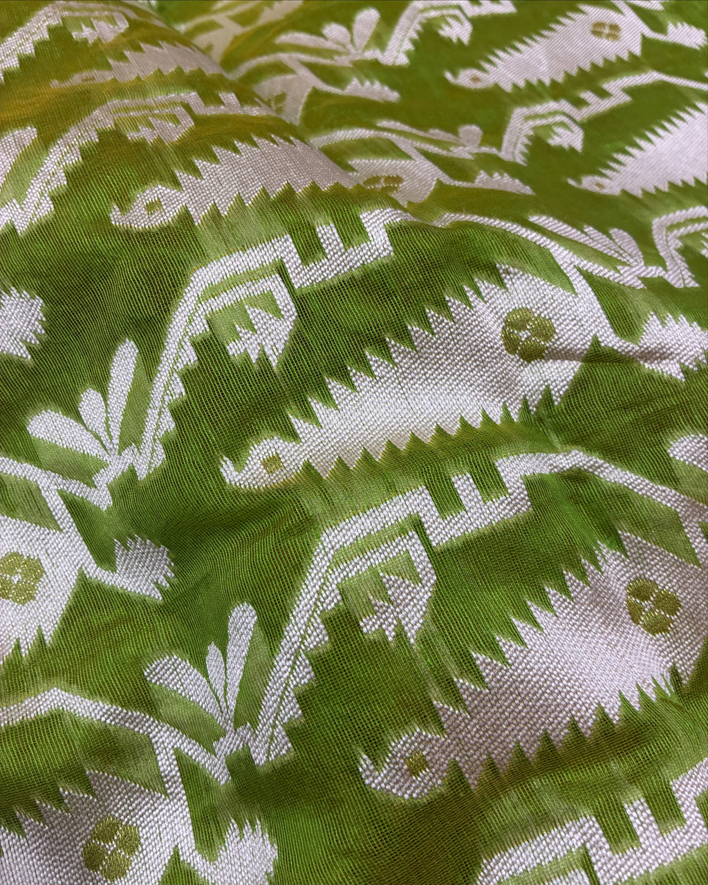 Jamdani Butta Saree