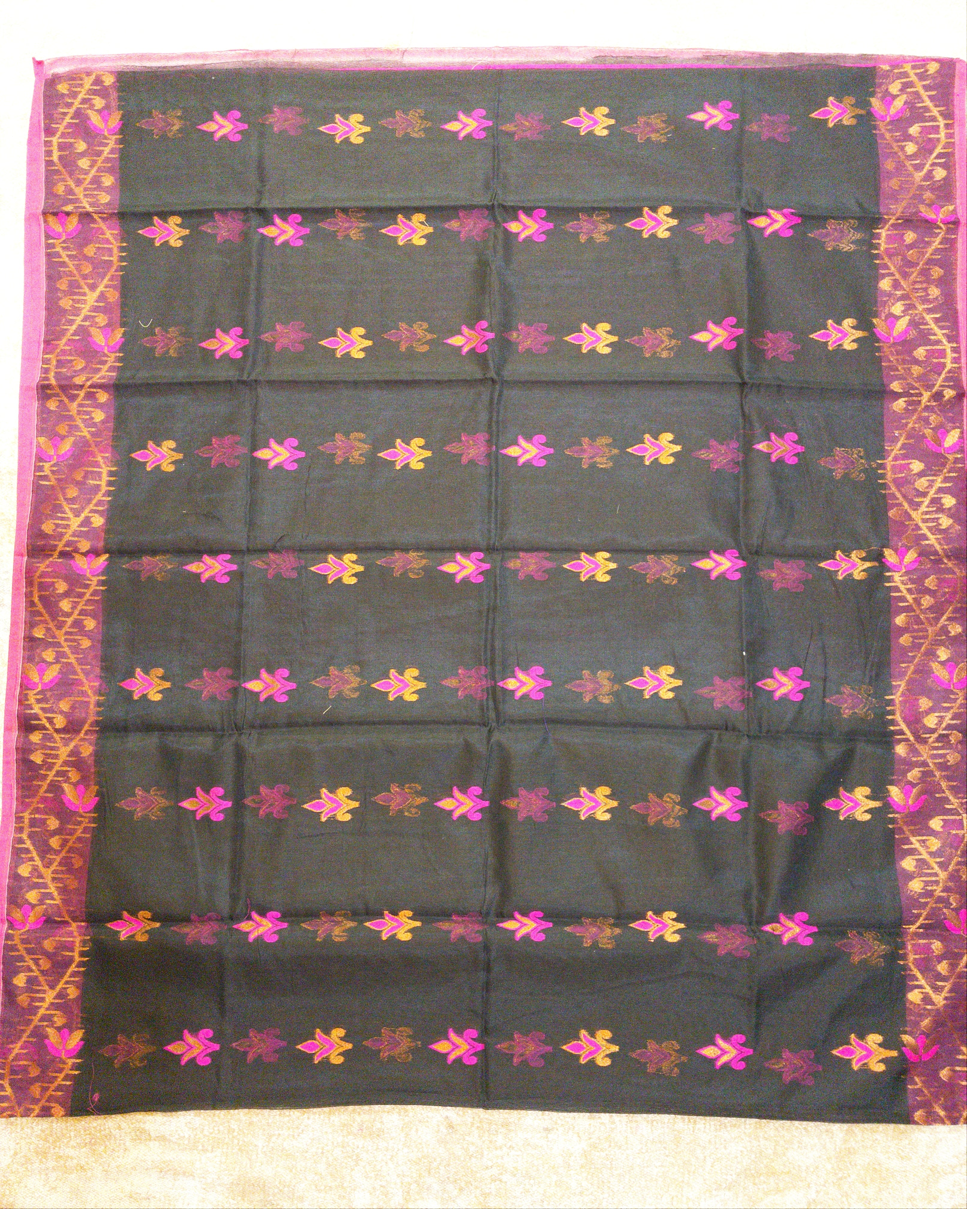 Resham Cotton Jamdani with Megenta Accent