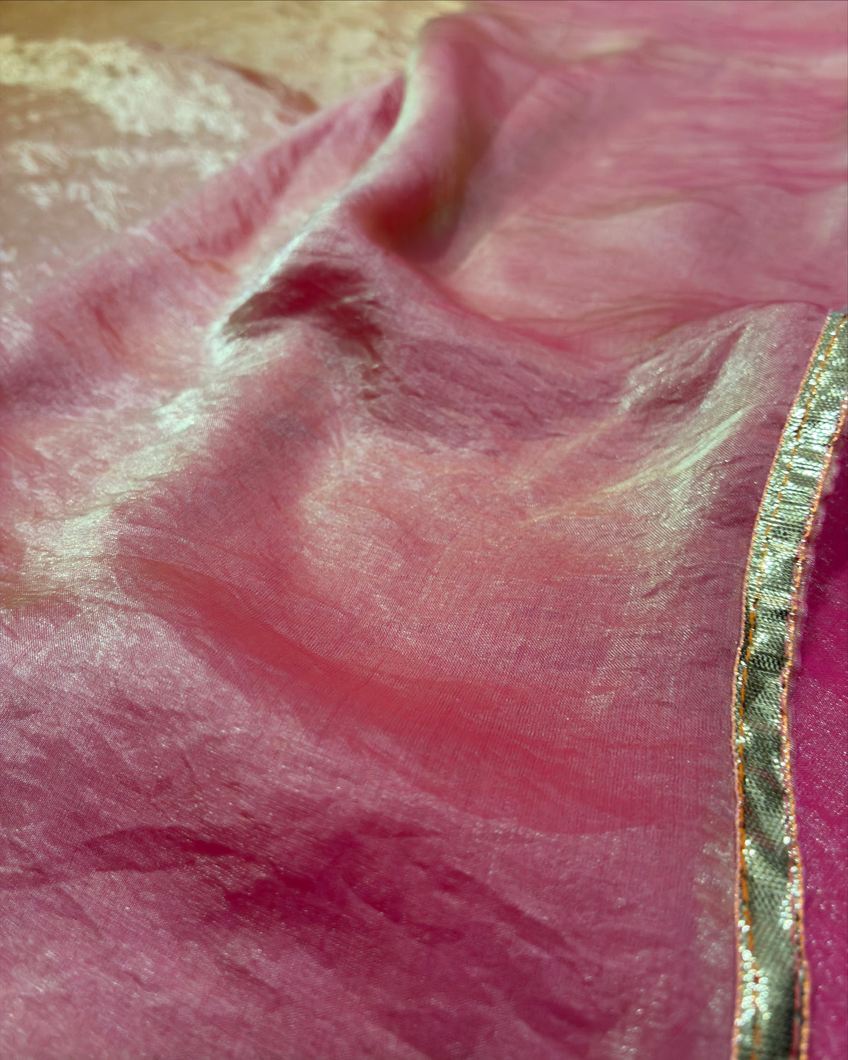 Silk Two-Tone Saree – Sunset Elegance