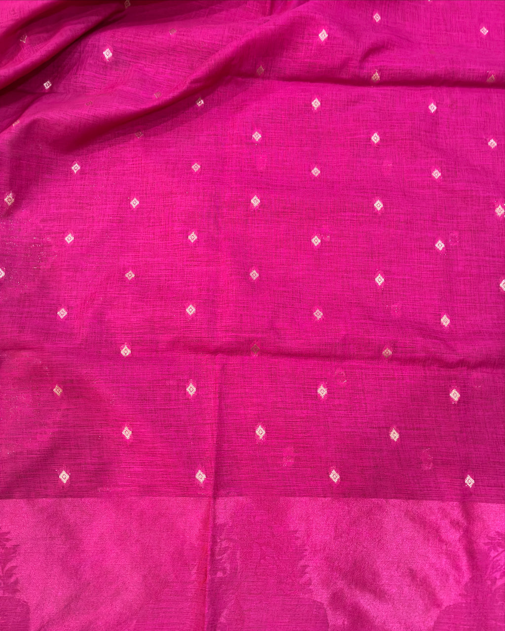 Elephant Boarder Magenta Silk Saree