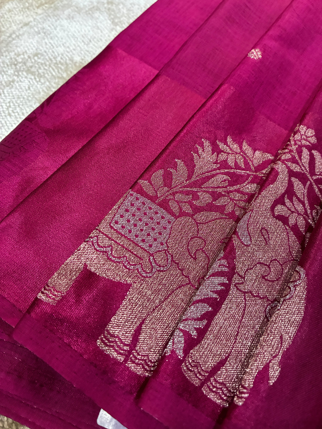 Elephant Boarder Magenta Silk Saree